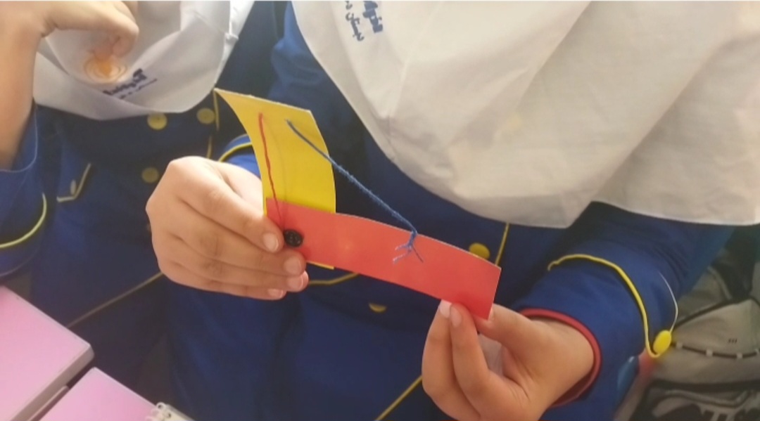 مدل حرکت دست  پنجم نرگس